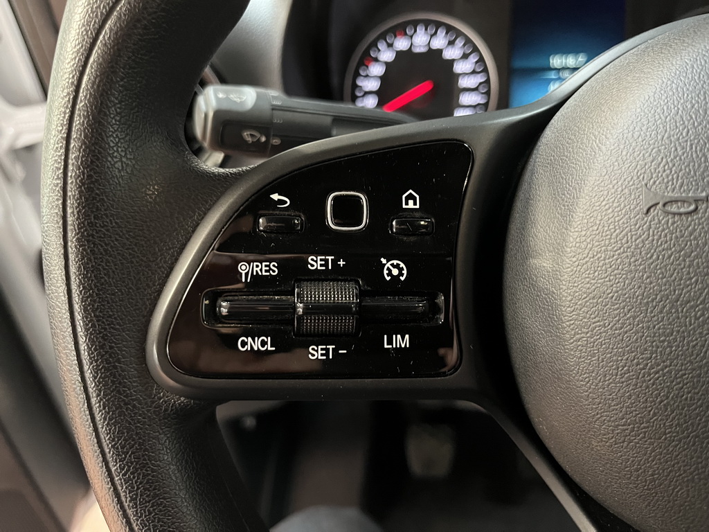 car_26665_12.48ce8fa75294db1